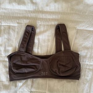 Set active brown sports bra